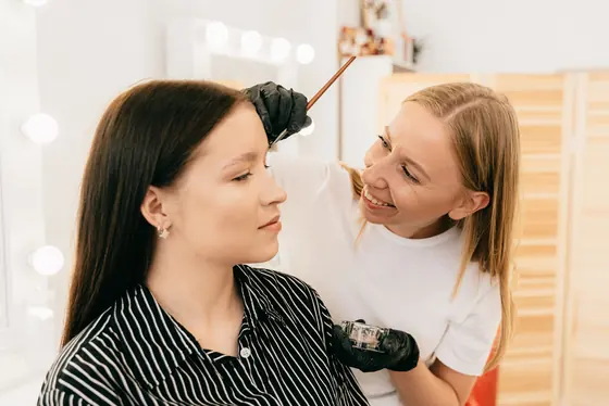Brow tint